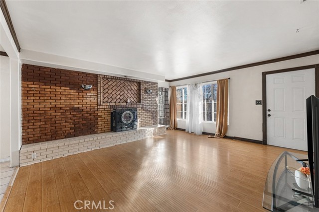 Detail Gallery Image 8 of 68 For 44221 4th St, Lancaster,  CA 93535 - 3 Beds | 2 Baths