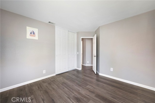 1841 Creekside Drive, Hemet CA: https://media.crmls.org/medias/aeb86cba-bcd4-4ec3-966e-d4a0070e2bf5.jpg