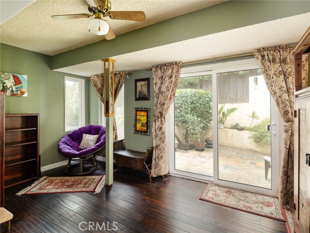 Detail Gallery Image 16 of 32 For 10576 Colebrook St, Sunland,  CA 91040 - 3 Beds | 2 Baths