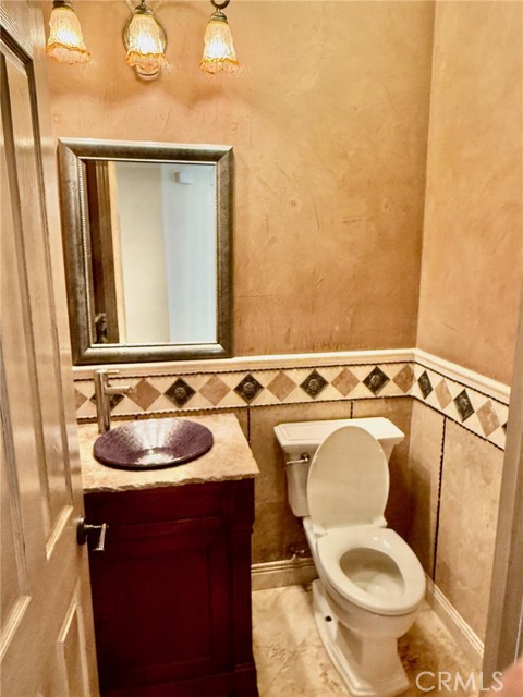 Detail Gallery Image 8 of 55 For 4928 Sundowner Ct, Rancho Cucamonga,  CA 91737 - 5 Beds | 5/1 Baths