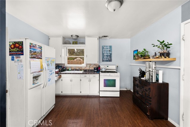 Detail Gallery Image 3 of 29 For 11870 3rd St, Yucaipa,  CA 92399 - 2 Beds | 1 Baths