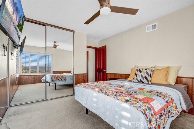 5215 E Rolling Hills Drive, Anaheim Hills CA: https://media.crmls.org/medias/aeba02b0-31ec-4f50-9067-516a4bd8b0b6.jpg