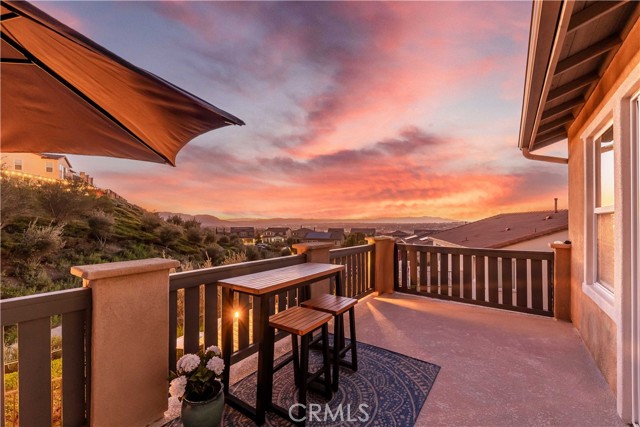 Detail Gallery Image 2 of 57 For 44343 Revana St, Temecula,  CA 92592 - 4 Beds | 3/1 Baths