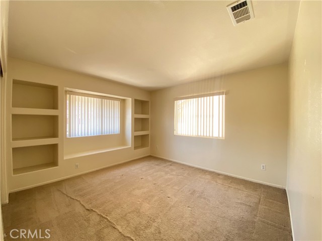 Detail Gallery Image 34 of 41 For 27730 Corte Del Sol, Moreno Valley,  CA 92555 - 7 Beds | 4/1 Baths