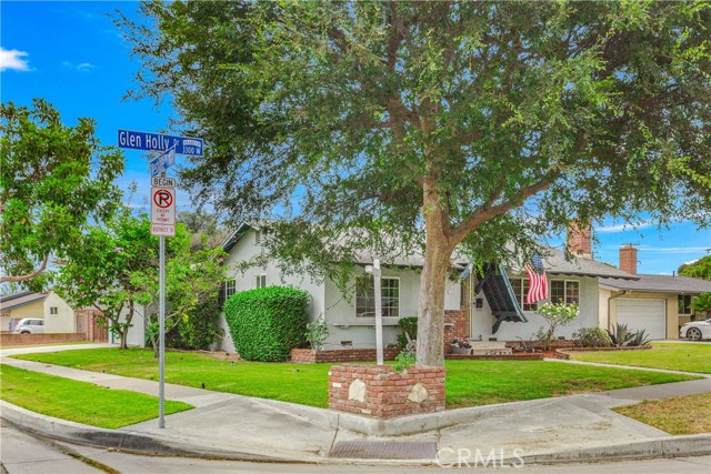 Detail Gallery Image 1 of 1 For 3362 W Glen Holly Dr, Anaheim,  CA 92804 - 3 Beds | 2 Baths