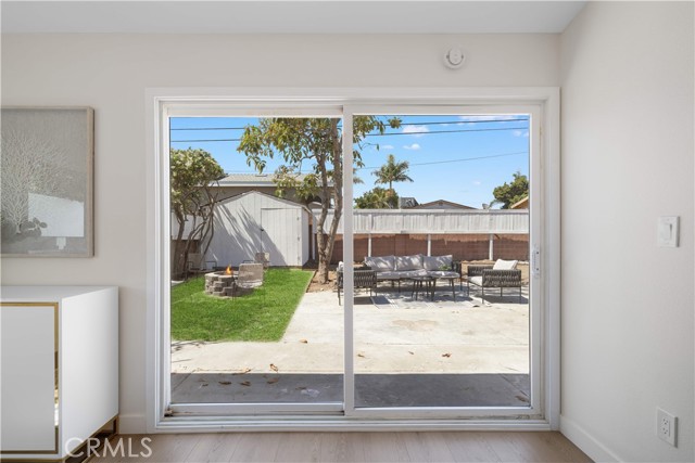 Detail Gallery Image 18 of 36 For 12391 Beck Ave, Garden Grove,  CA 92840 - 4 Beds | 3 Baths
