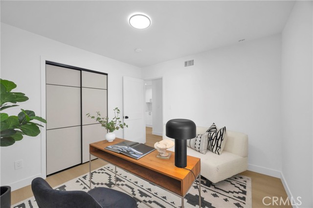 Image 42 of 60 For 21032 Shepherd