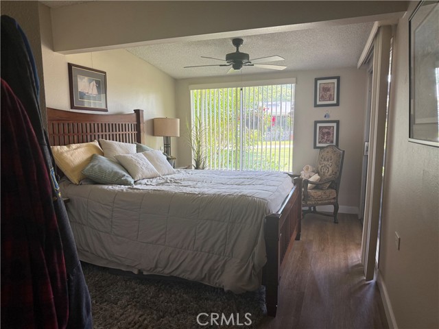 1502 Golden Rain Rd. M2-46D, Seal Beach CA: https://media.crmls.org/medias/aebdaa27-b139-48e4-9abc-446e97aae076.jpg