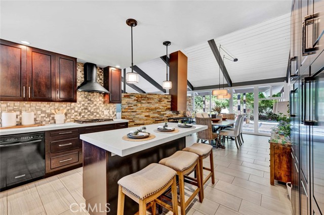 Detail Gallery Image 6 of 30 For 13051 Earlham St, North Tustin,  CA 92705 - 3 Beds | 2 Baths
