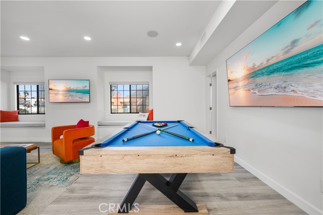 Detail Gallery Image 14 of 32 For 122 21st St, Huntington Beach,  CA 92648 - 3 Beds | 5/1 Baths