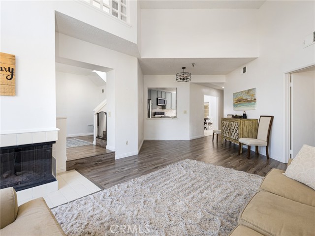 Detail Gallery Image 7 of 45 For 1450 Brett #305,  San Pedro,  CA 90732 - 2 Beds | 2 Baths