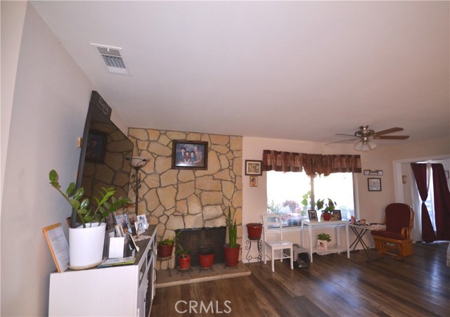 27958 Foxfire Street, Menifee CA: https://media.crmls.org/medias/aebf9d4a-dd71-4cd8-835e-f80af344af4c.jpg