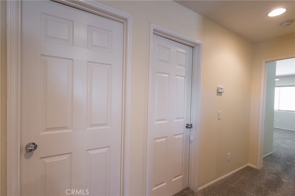 https://media.crmls.org/medias/aec18ddd-7a2e-4e72-817f-28aaf8b5dc32.jpg?preset=X-Large