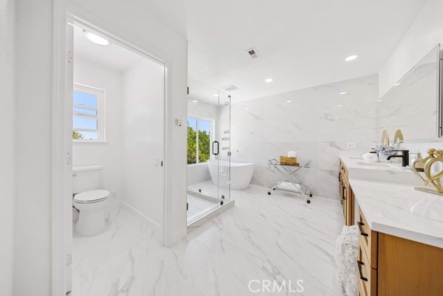 22982 Cecelia, Mission Viejo CA: https://media.crmls.org/medias/aec2c934-1285-4e2f-9728-c7267abdff6a.jpg
