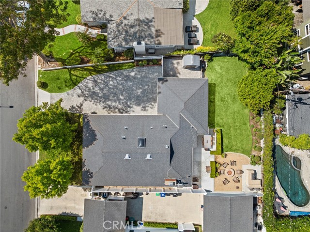 1912 Diana Ln, Newport Beach CA: https://media.crmls.org/medias/aec2d85d-8ab4-4a4c-b5ff-7c90a9ea4bbc.jpg