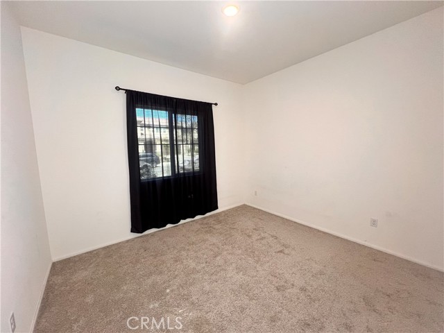 13876 Vantage Street, Moreno Valley CA: https://media.crmls.org/medias/aec39da8-7e24-4584-a48b-d57fa261d346.jpg