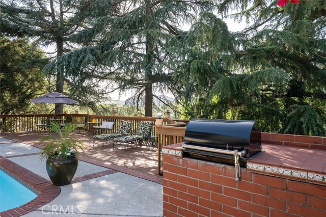 Detail Gallery Image 36 of 39 For 3342 Dunsmere, Glendale,  CA 91206 - 3 Beds | 2 Baths