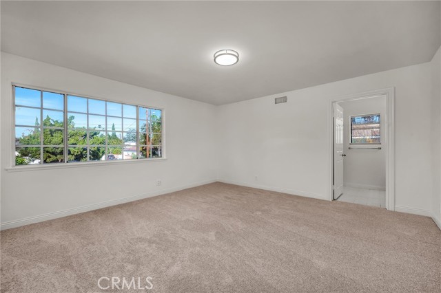 Detail Gallery Image 25 of 33 For 16024 Hart, Van Nuys,  CA 91406 - 3 Beds | 3 Baths