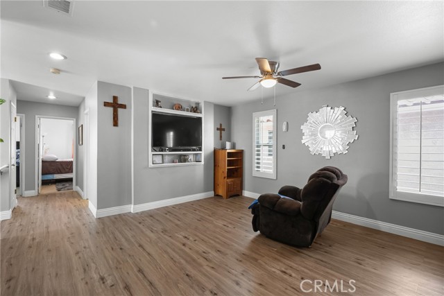 Detail Gallery Image 16 of 37 For 2149 Calle Serena, Santa Maria,  CA 93455 - 3 Beds | 3 Baths