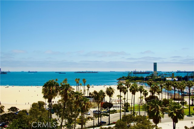 700 E Ocean Boulevard, Long Beach CA: https://media.crmls.org/medias/aec4ce7b-9f4a-4035-8aa5-aeea286de307.jpg