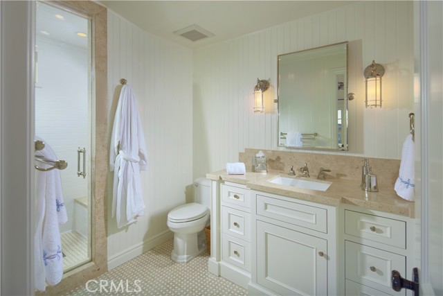 Detail Gallery Image 36 of 58 For 2226 Channel Rd, Newport Beach,  CA 92661 - 5 Beds | 5/1 Baths