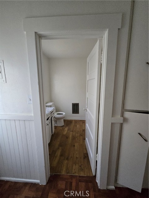 Detail Gallery Image 28 of 44 For 209 S Birch St #B,  Santa Ana,  CA 92701 - 1 Beds | 1 Baths