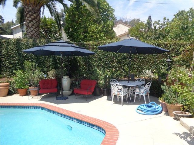 Detail Gallery Image 56 of 69 For 3855 York Bld, Los Angeles,  CA 90065 - 3 Beds | 2 Baths