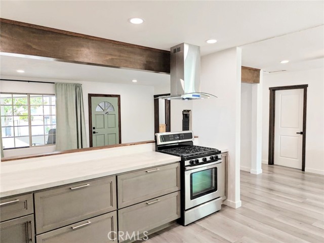 672 N 17TH, Banning CA: https://media.crmls.org/medias/aec72f4e-9f88-48db-9fac-7a5c1afcd45e.jpg