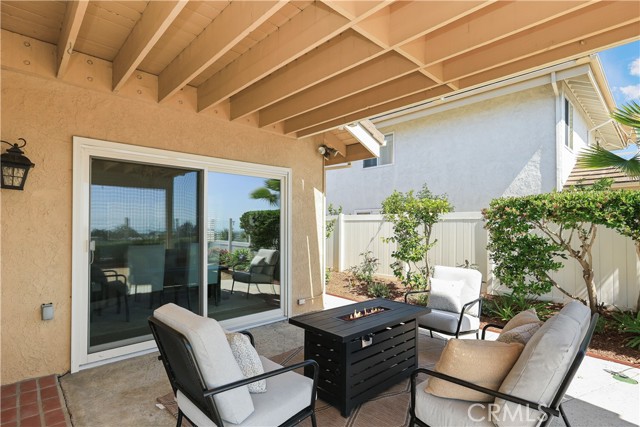 2245 Avenida Oliva, San Clemente CA: https://media.crmls.org/medias/aec74758-41cc-4c61-af87-d9e88ed40784.jpg
