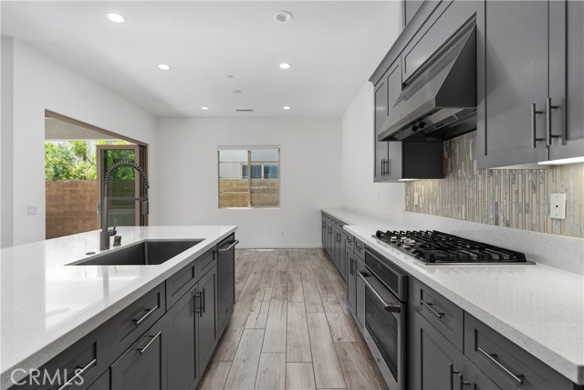 112 Menkar, Irvine CA: https://media.crmls.org/medias/aec74d1b-f5ec-4329-986d-e65589070efd.jpg