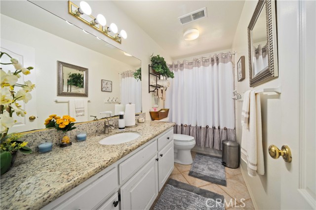 Detail Gallery Image 20 of 29 For 13808 via La Madera, Bakersfield,  CA 93314 - 4 Beds | 2 Baths