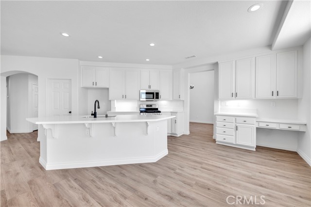 Detail Gallery Image 22 of 58 For 29 Villa Valtelena, Lake Elsinore,  CA 92532 - 4 Beds | 3 Baths