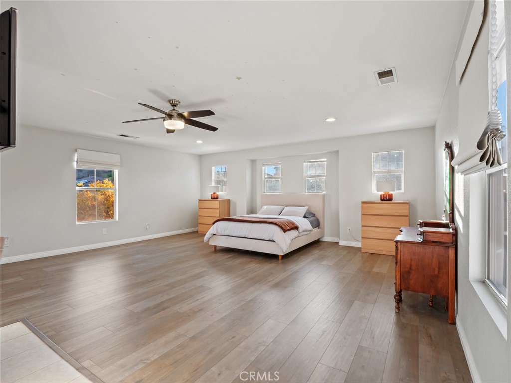 MLS #SR25245032 image #13