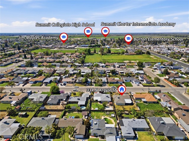 Detail Gallery Image 5 of 29 For 334 N Argyle St, Porterville,  CA 93257 - 3 Beds | 2 Baths