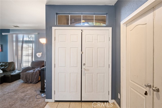 Detail Gallery Image 3 of 25 For 13166 Four Hills Way, Victorville,  CA 92392 - 4 Beds | 2/1 Baths