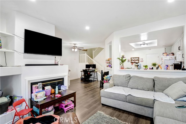 Detail Gallery Image 6 of 25 For 948 N Turner Ave #4, Ontario,  CA 91764 - 3 Beds | 2/1 Baths