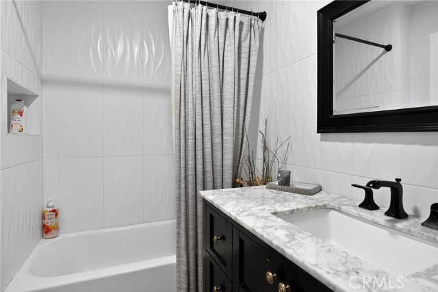 Detail Gallery Image 27 of 34 For 16921 Durham Dr, Yorba Linda,  CA 92886 - 3 Beds | 2 Baths