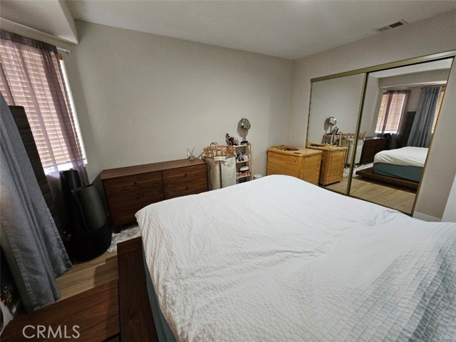 Detail Gallery Image 11 of 15 For 2056 Artesia Bld a,  Torrance,  CA 90504 - 3 Beds | 3 Baths