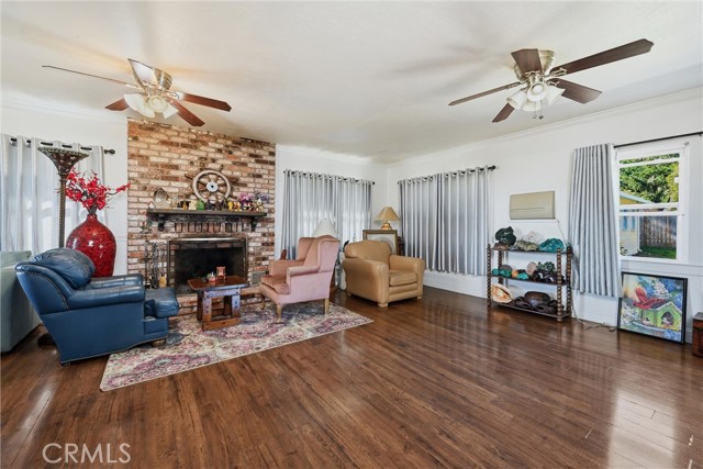 Detail Gallery Image 4 of 27 For 3440 Beach, Nice,  CA 95464 - 2 Beds | 1 Baths