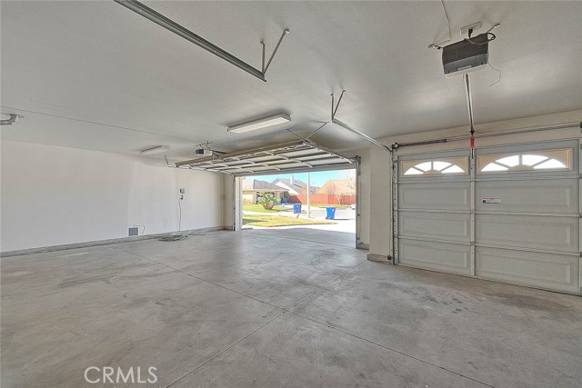 Detail Gallery Image 52 of 68 For 15151 Desert Oak, Victorville,  CA 92394 - 4 Beds | 2 Baths