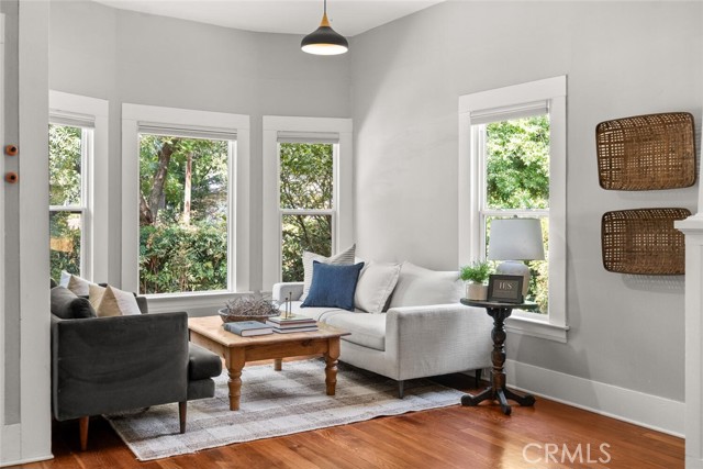 Detail Gallery Image 5 of 62 For 1734 Broadway St, Chico,  CA 95928 - 3 Beds | 1 Baths