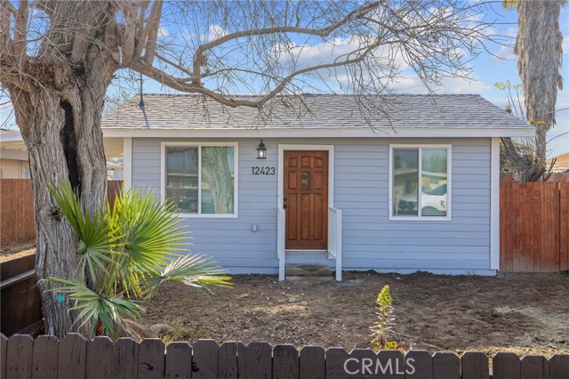 Detail Gallery Image 2 of 31 For 12423 407 Ave, Cutler,  CA 93615 - 2 Beds | 1 Baths