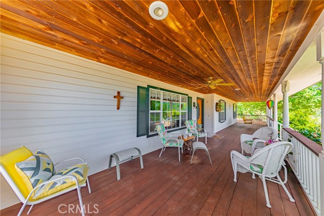 53235 Finegold Creek Court, North Fork CA: https://media.crmls.org/medias/aecce1ff-0955-494d-b9cb-97ed3927c5b0.jpg