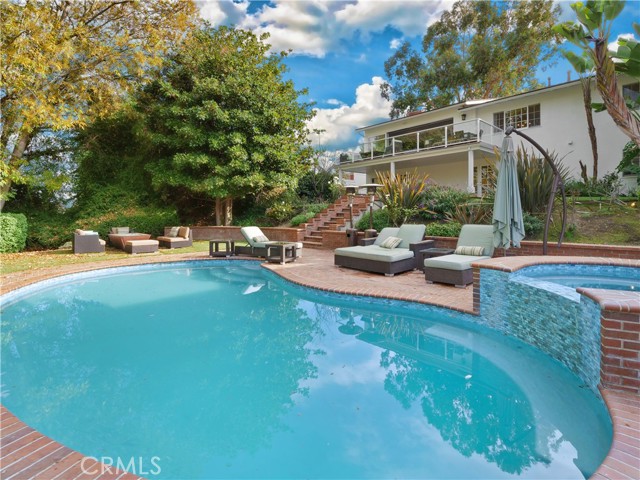 9 Harbor Sight Drive, Rolling Hills Estates, California 90274, 5 Bedrooms Bedrooms, ,5 BathroomsBathrooms,Residential,Sold,Harbor Sight,PV22023975