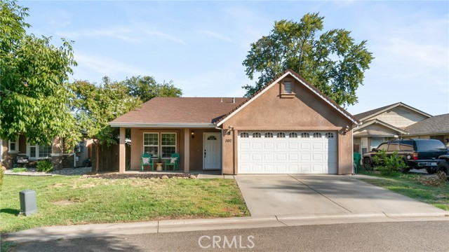 Detail Gallery Image 6 of 38 For 592 Desiree Ln, Chico,  CA 95973 - 4 Beds | 2 Baths