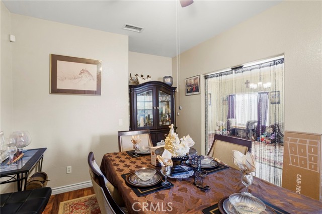 Detail Gallery Image 14 of 42 For 43829 Amazon St, Hemet,  CA 92544 - 4 Beds | 2 Baths