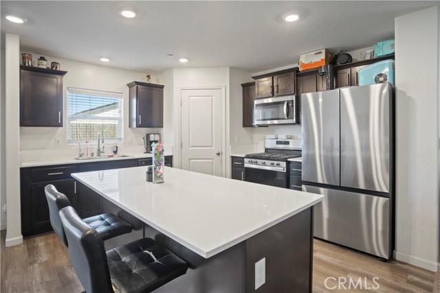 Detail Gallery Image 10 of 25 For 4089 Bayonet, Merced,  CA 95348 - 4 Beds | 3 Baths