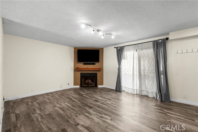 Detail Gallery Image 2 of 24 For 522 N Nicholson Ave a,  Monterey Park,  CA 91755 - 3 Beds | 2/1 Baths