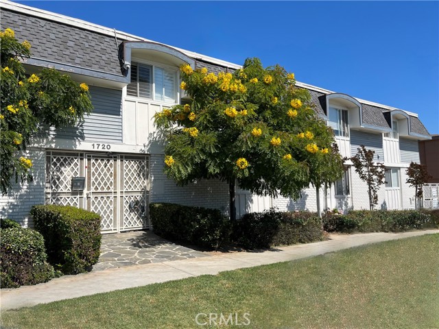 Detail Gallery Image 1 of 1 For 1720 Newport Ave #7,  Long Beach,  CA 90804 - 1 Beds | 1 Baths