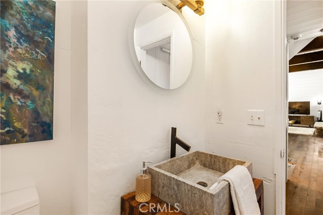 332 Grizzly Road, Lake Arrowhead CA: https://media.crmls.org/medias/aecfb34f-6948-474c-8855-703638670063.jpg